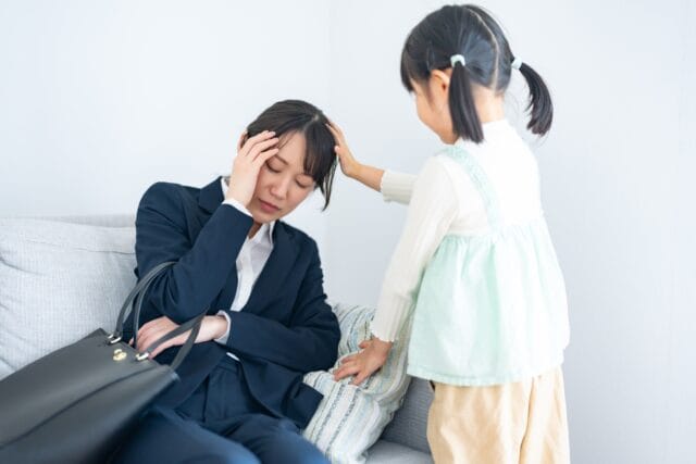 フルタイムで子育ては後悔する？