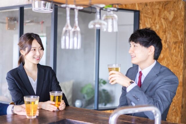 既婚男性が独身女性とサシ飲み行くのはアリ？ナシ？