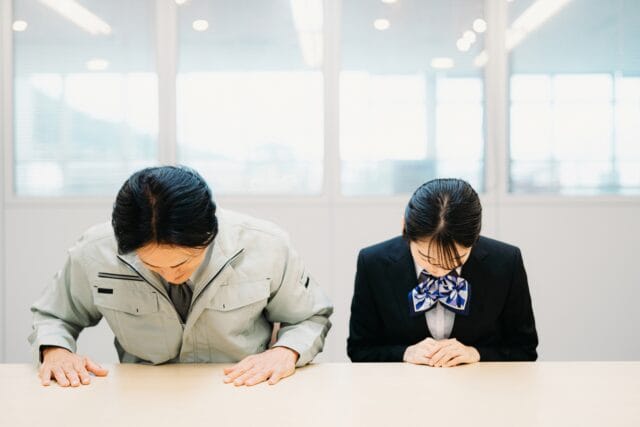 人を傷つけた代償！